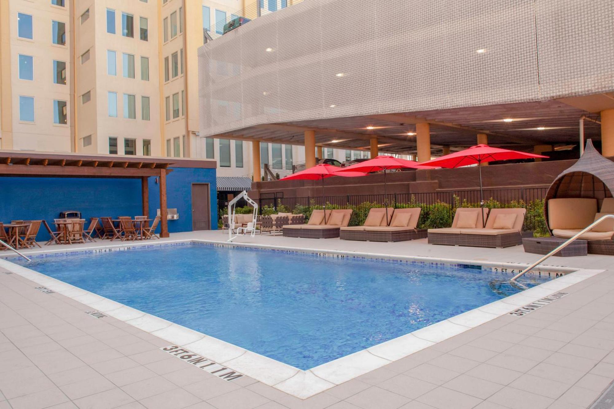 Fairfield Inn & Suites By Marriott Dallas Downtown Exteriör bild